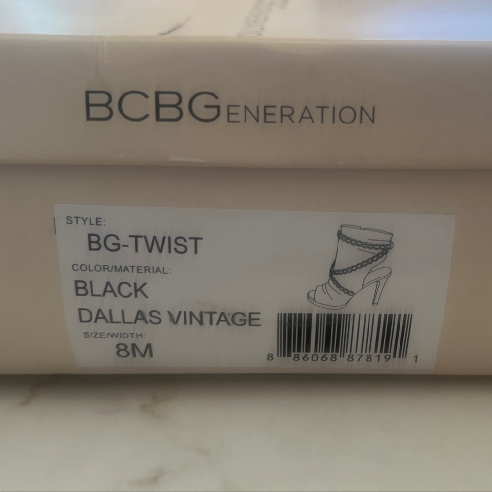 BCBGeneration Black BG-Twist Boots